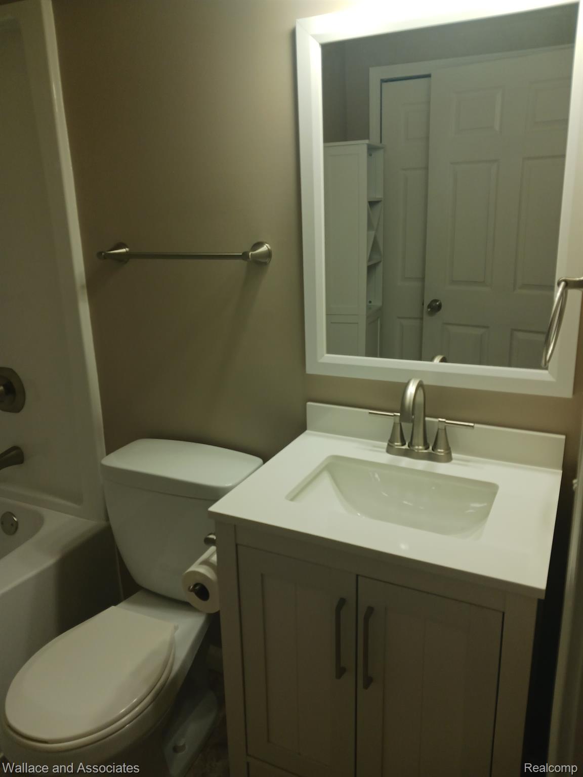 4040 Wellman Line Road Jeddo, MI 48032 - Photo 13 of 13 Gallery Image 13