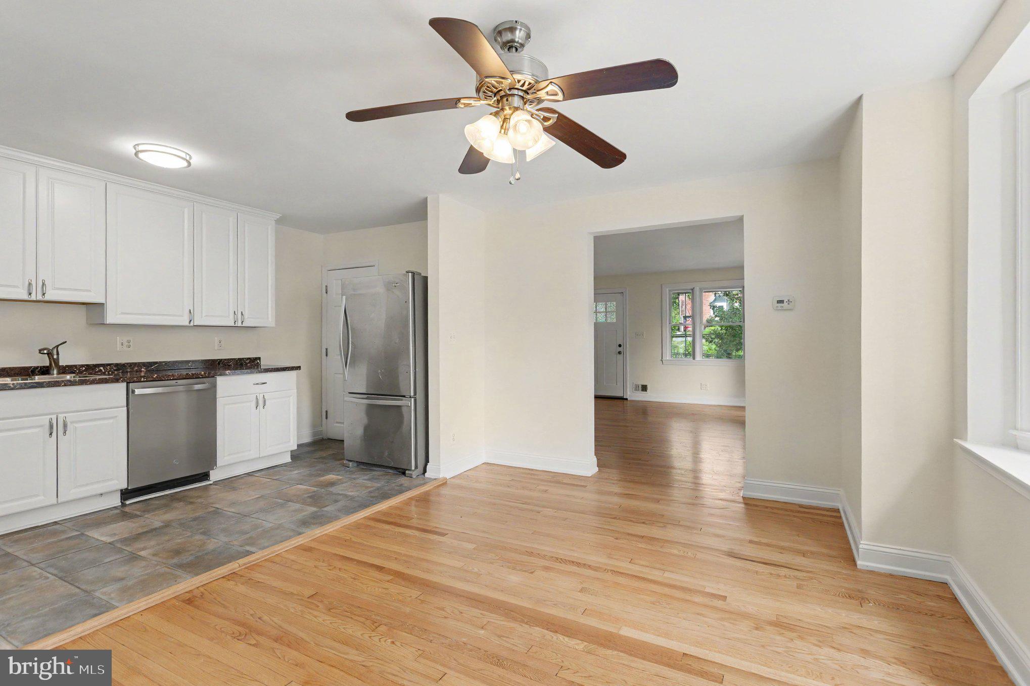 6609 Frederick Road Baltimore, MD 21228 - Photo 10 of 27 Gallery Image 10