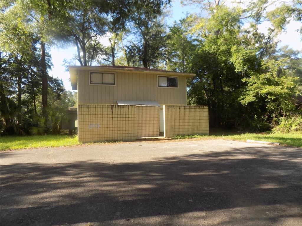 713 Southwest 69th Street Gainesville, FL 32607 - Photo 3 of 40