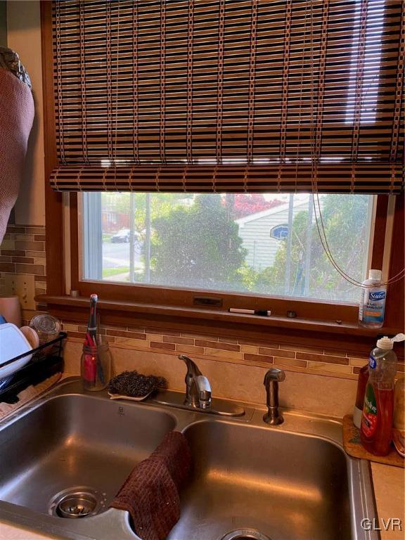 2149 Allen Street Allentown, PA 18104 - Photo 11 of 31