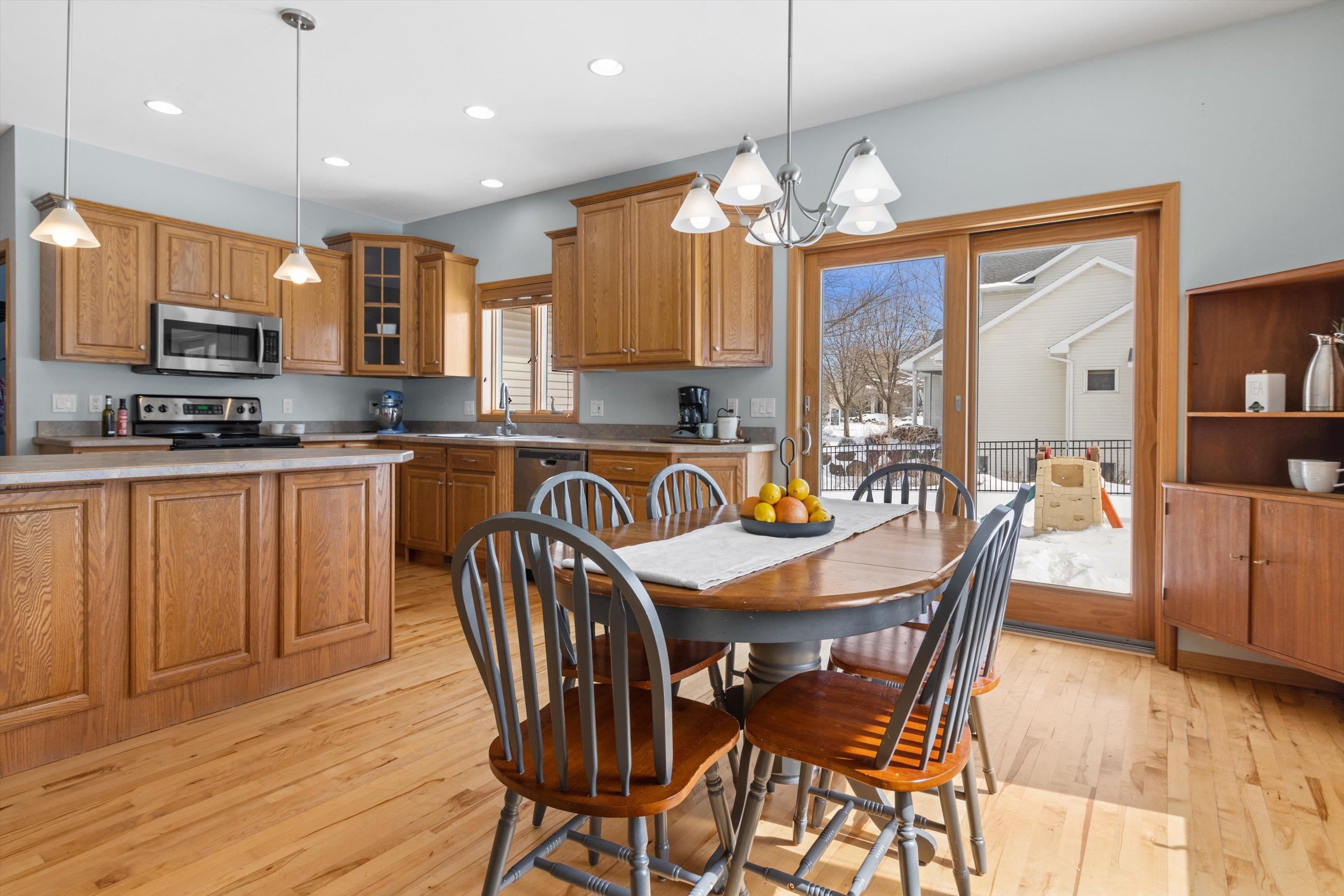 1221 Marcella Court Sun Prairie, WI 53590 - Photo 11 of 36