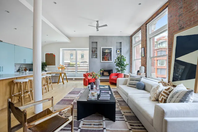 $3,950,000 | 17 Bond Street, Unit 4A | NoHo