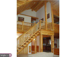 311 Gordon Road Trenton, NJ 08691 - Photo 4 of 6