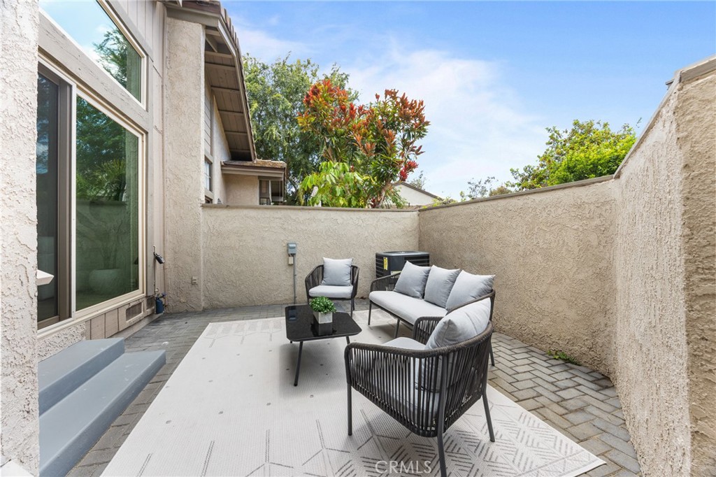 3 Moon Shadow, Unit 2 Irvine, CA 92603 - Photo 36 of 40