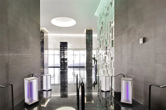 an view of empty room