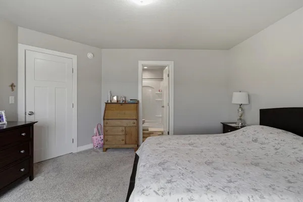 $362,000 | 6877 17th Street South, Fargo, ND 58104