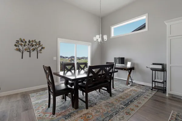 $362,000 | 6877 17th Street South, Fargo, ND 58104