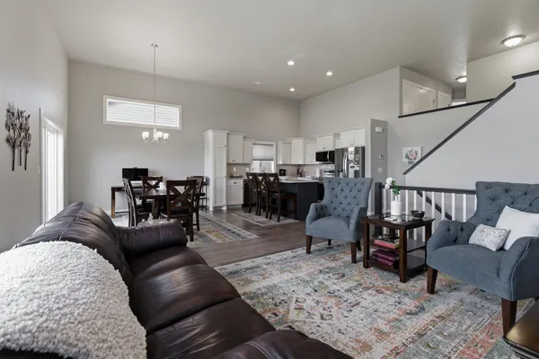 $362,000 | 6877 17th Street South, Fargo, ND 58104