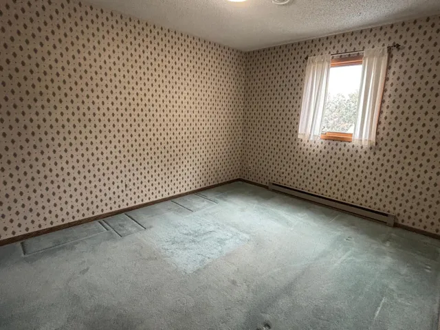 $250,000 | 3408 Cedar Lane Northwest, Bemidji, MN 56601