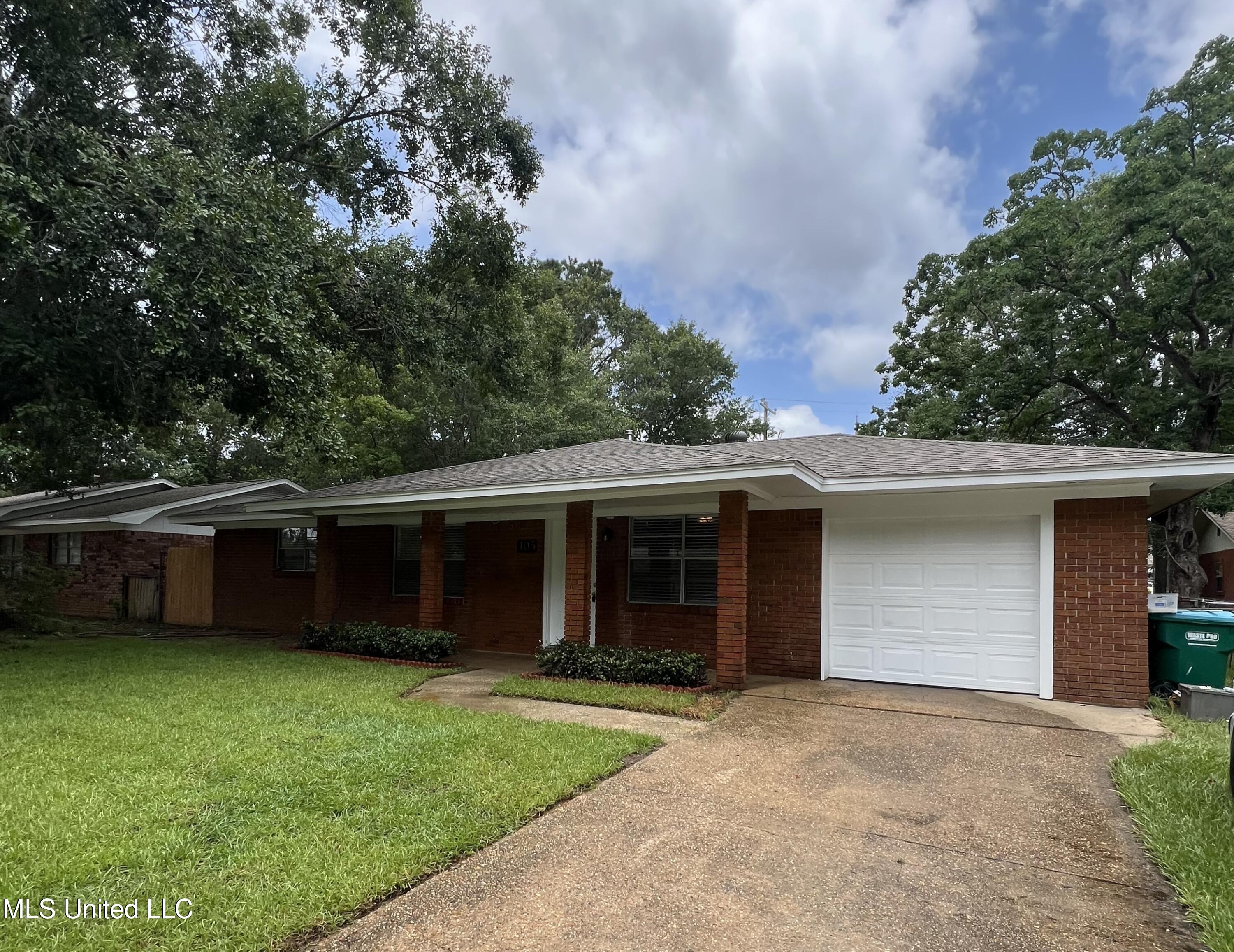 103 Ralph Drive Gulfport, MS 39503 - Photo 1 of 17 103 Ralph