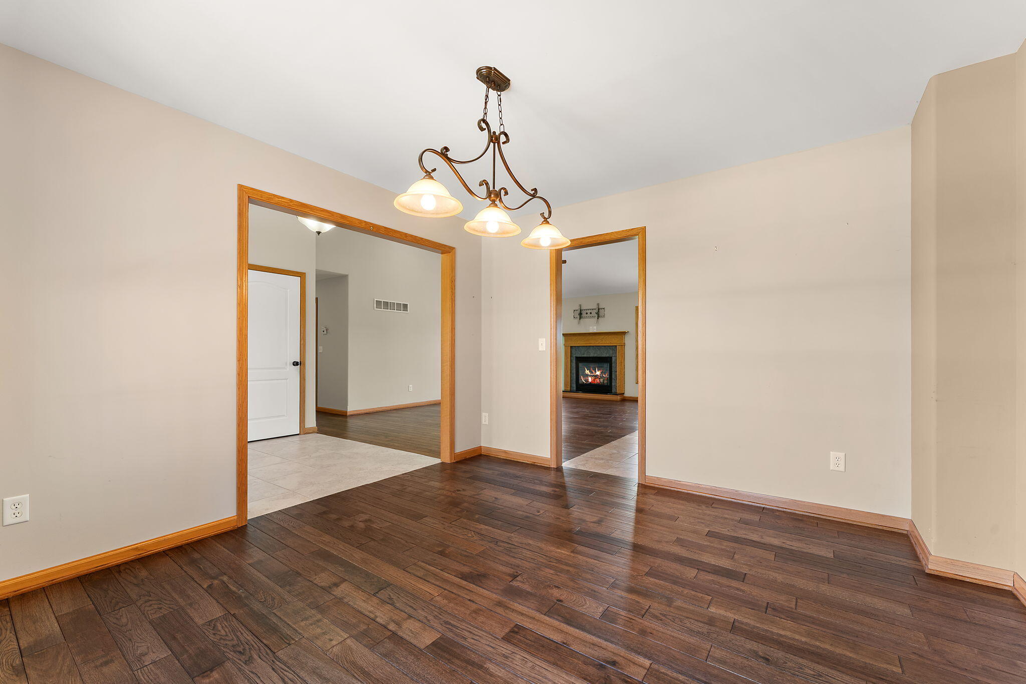 798 South 400 West Hebron, IN 46341 - Photo 9 of 58 2048x1365