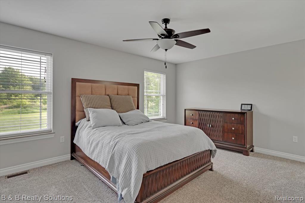 437 Angle Road Lapeer, MI 48446 - Photo 14 of 43