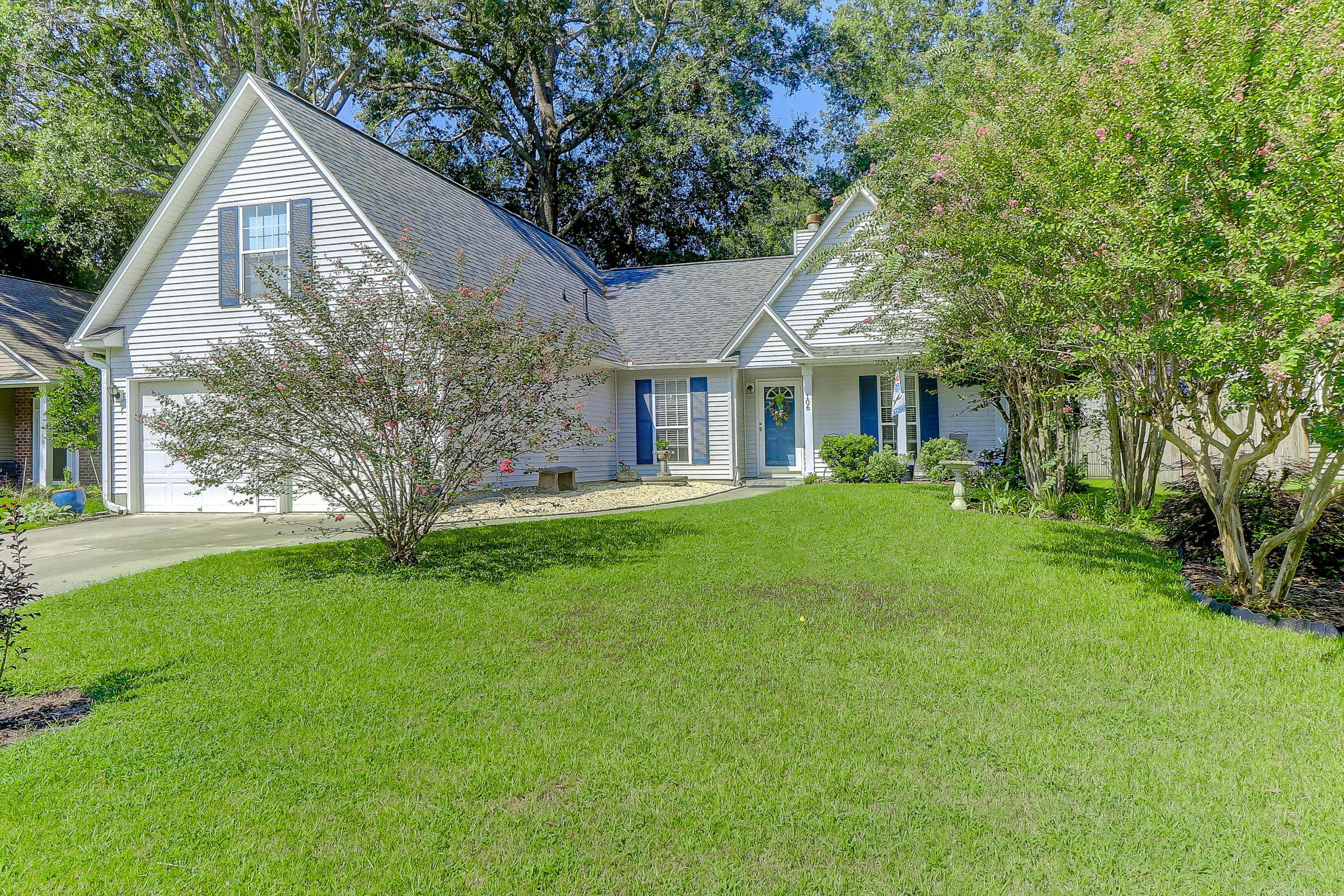 106 Landau Road Summerville, SC 29485 - Photo 1 of 27 106 Landau Road