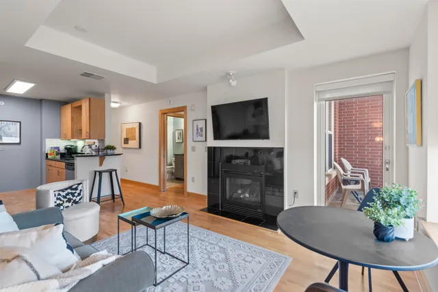 $399,000 | 333 West Mifflin Street, Unit 1160, Madison, WI 53703