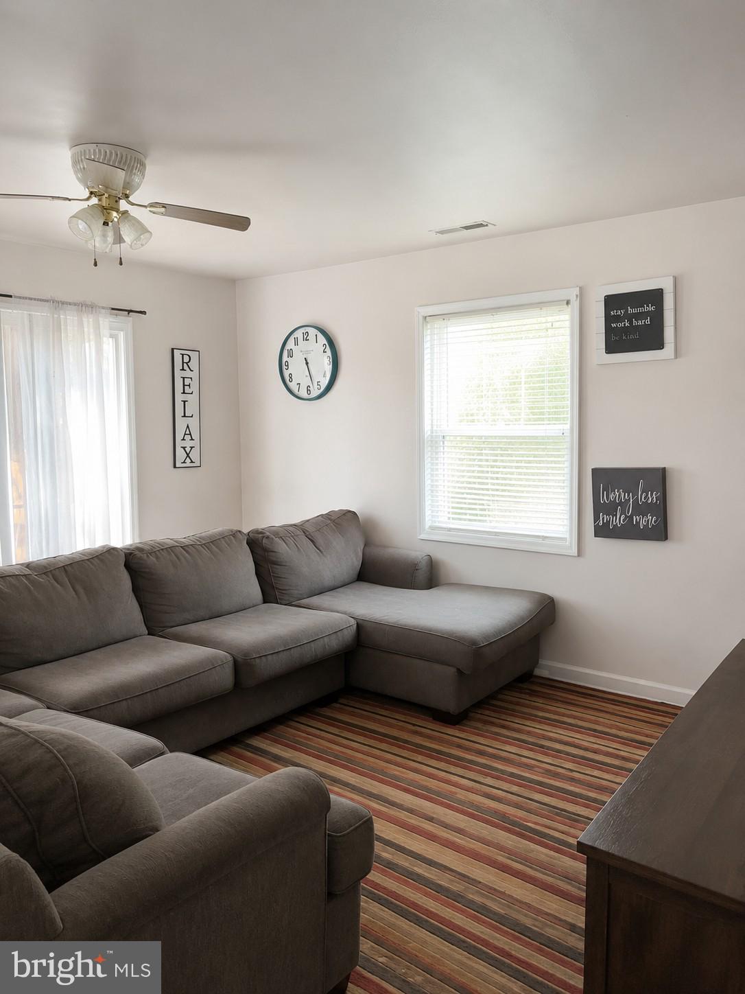 30733 Antioch Extension Princess Anne, MD 21853 - Photo 15 of 22 Unit B - Living Room