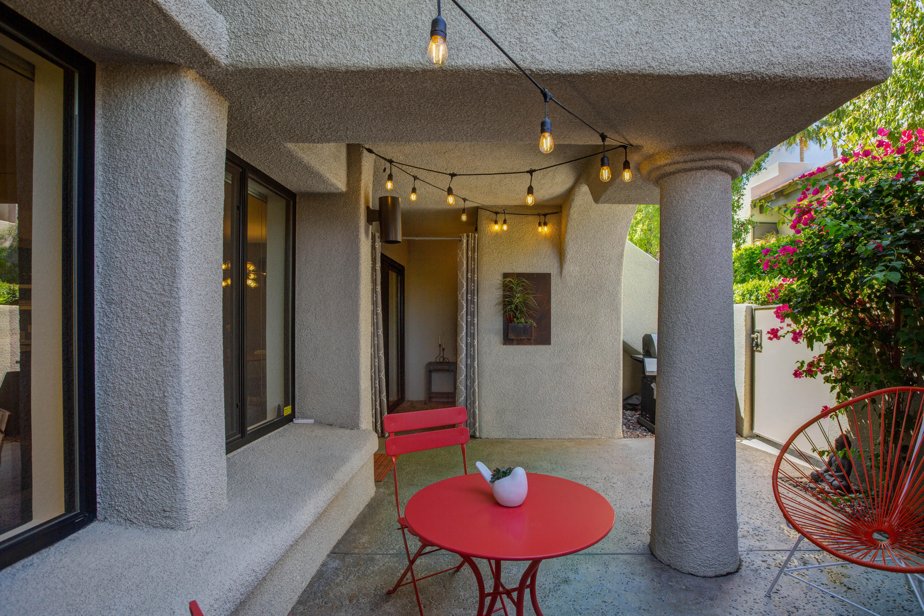 353 North Hermosa Drive, Unit 10A1 Palm Springs, CA 92262 - Photo 5 of 28 a view of an outdoor space