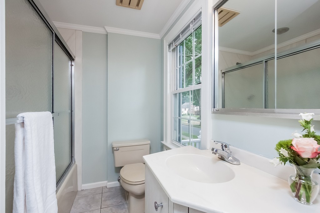 47 Chatham Road Longmeadow, MA 01106 - Photo 13 of 30 Gallery Image 13