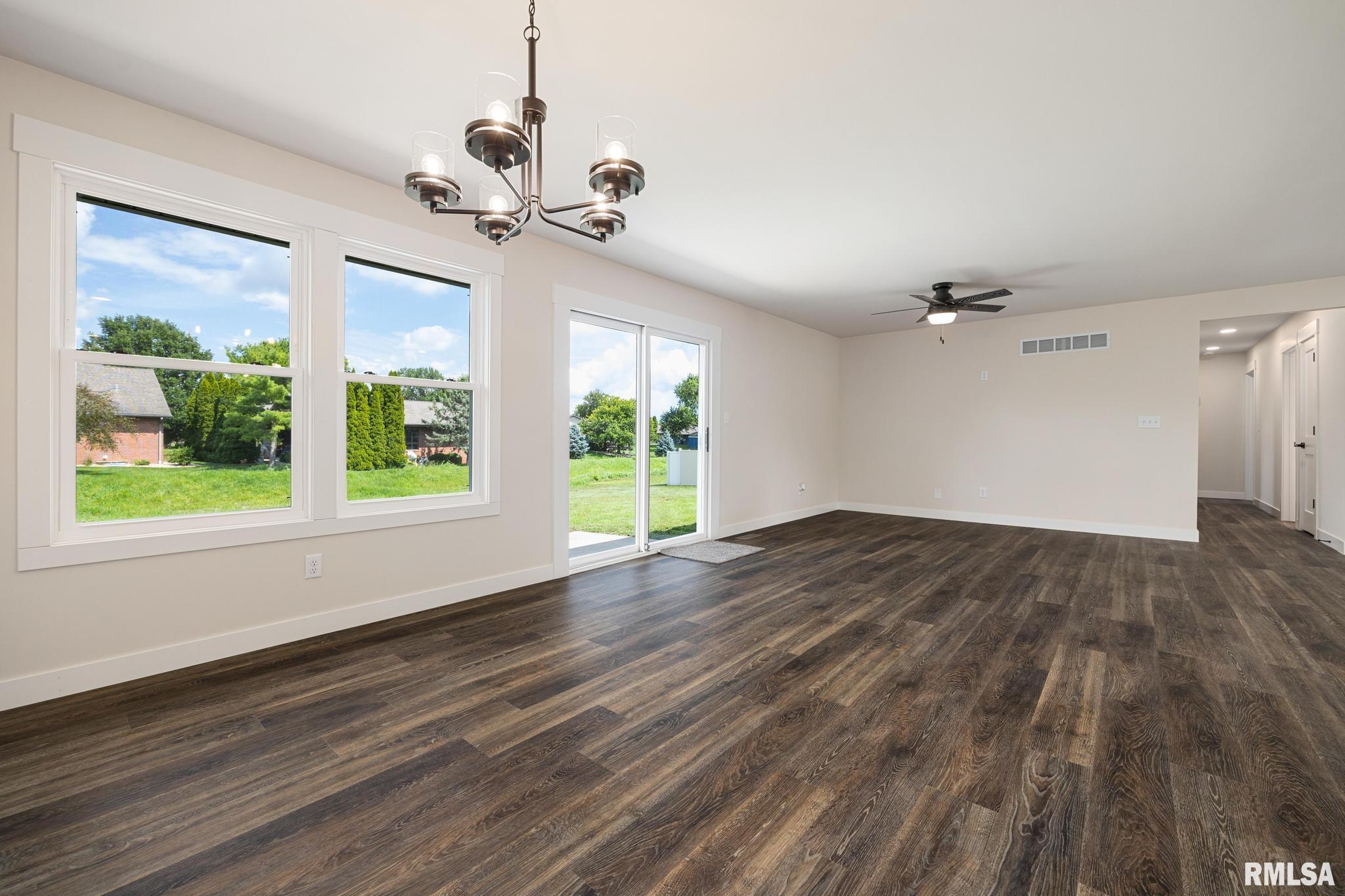 700 Taylor Street Morton, IL 61550 - Photo 9 of 49