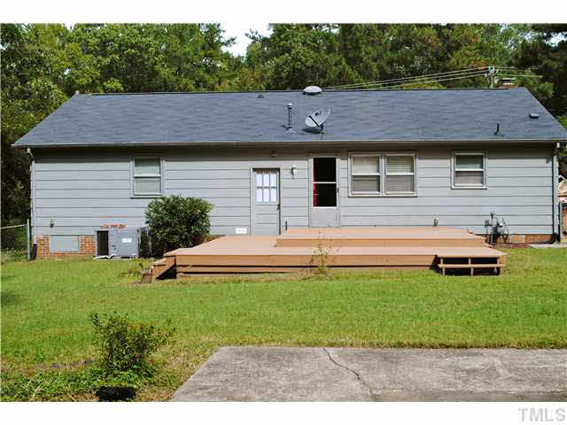 1326 Sedwick Road Durham, NC 27713 - Photo 14 of 19 Back Yard