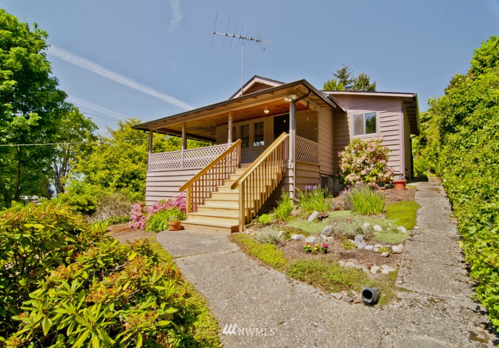 4100 Southwest Othello Street Seattle, WA 98136 - Photo 1 of 23 Gallery Image 1