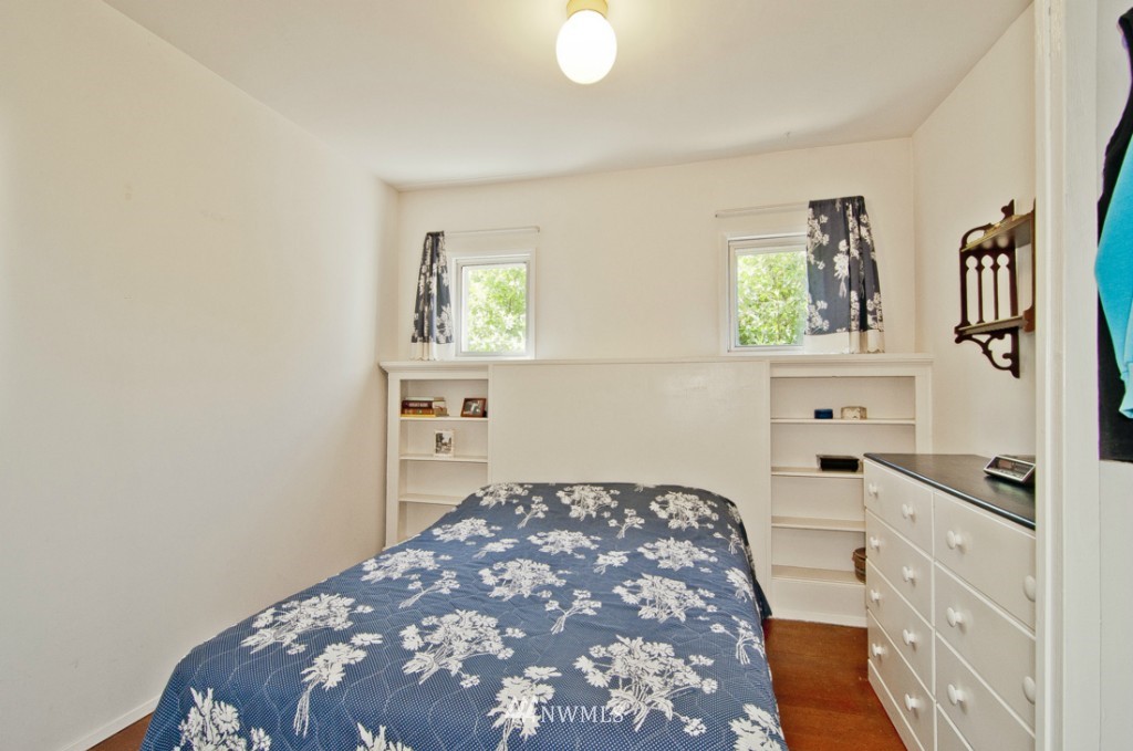 4100 Southwest Othello Street Seattle, WA 98136 - Photo 13 of 23 Gallery Image 13