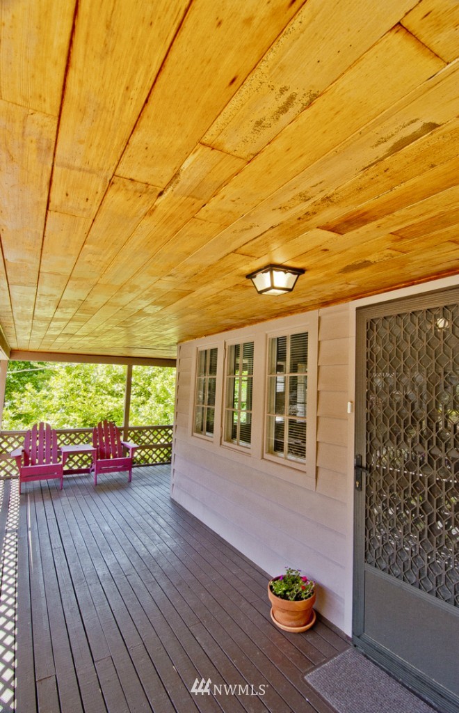 4100 Southwest Othello Street Seattle, WA 98136 - Photo 3 of 23 Gallery Image 3