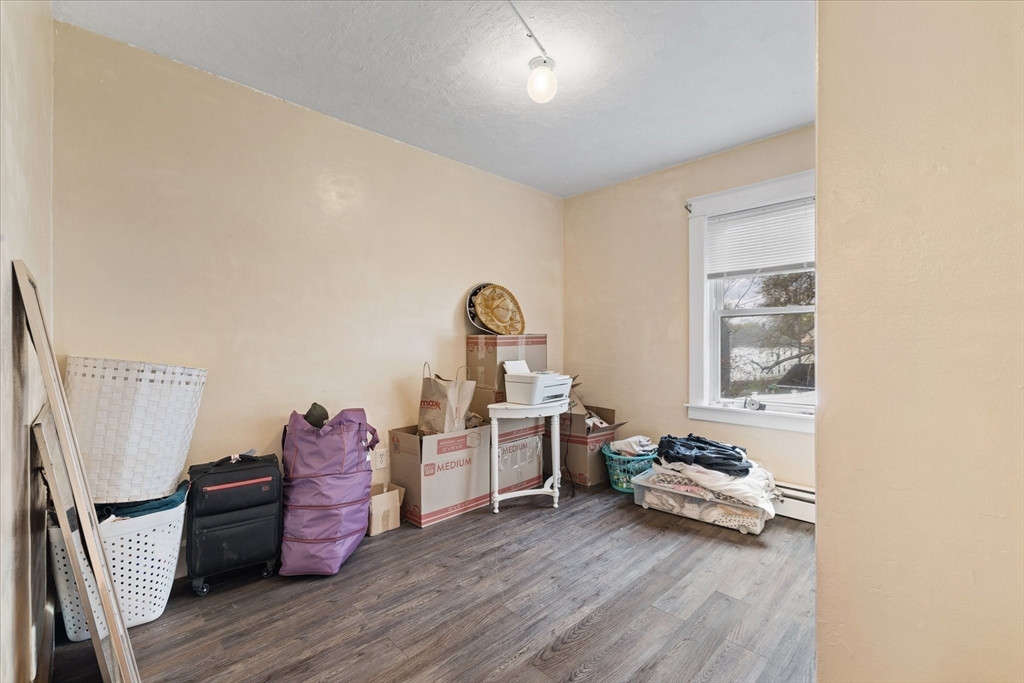 6 Emmanuel Street Webster, MA 01570 - Photo 11 of 35