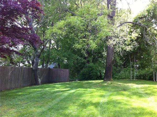 4 Carol Road Marblehead, MA 01945 - Photo 15 of 15 a backyard of a house