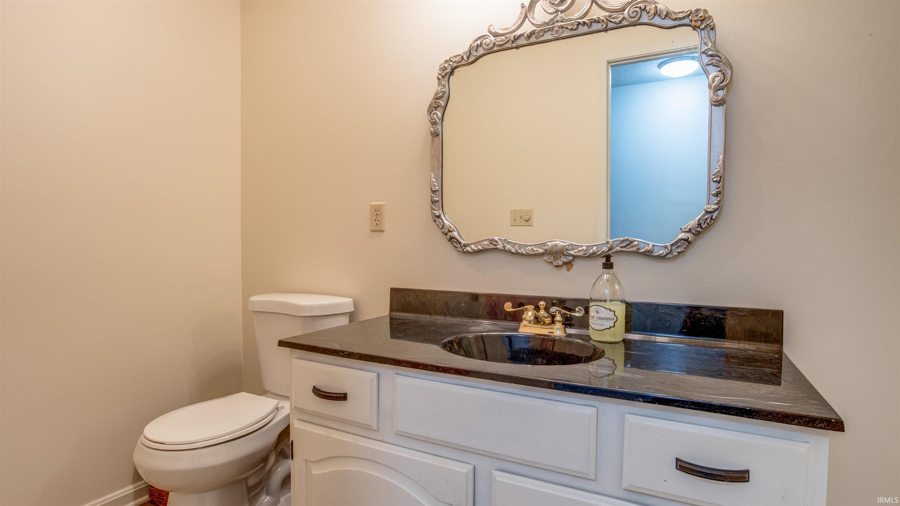 6632 Newburgh Road Evansville, IN 47715 - Photo 23 of 33 Gallery Image 23