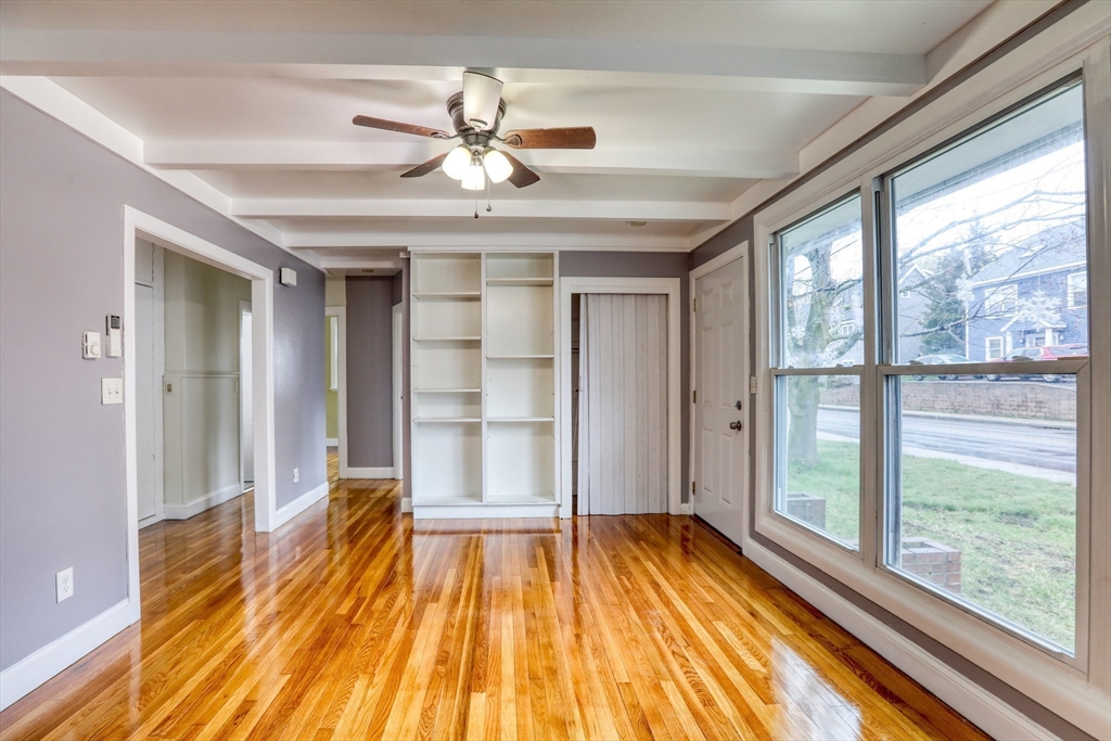 81 Marlborough Road Salem, MA 01970 - Photo 5 of 13