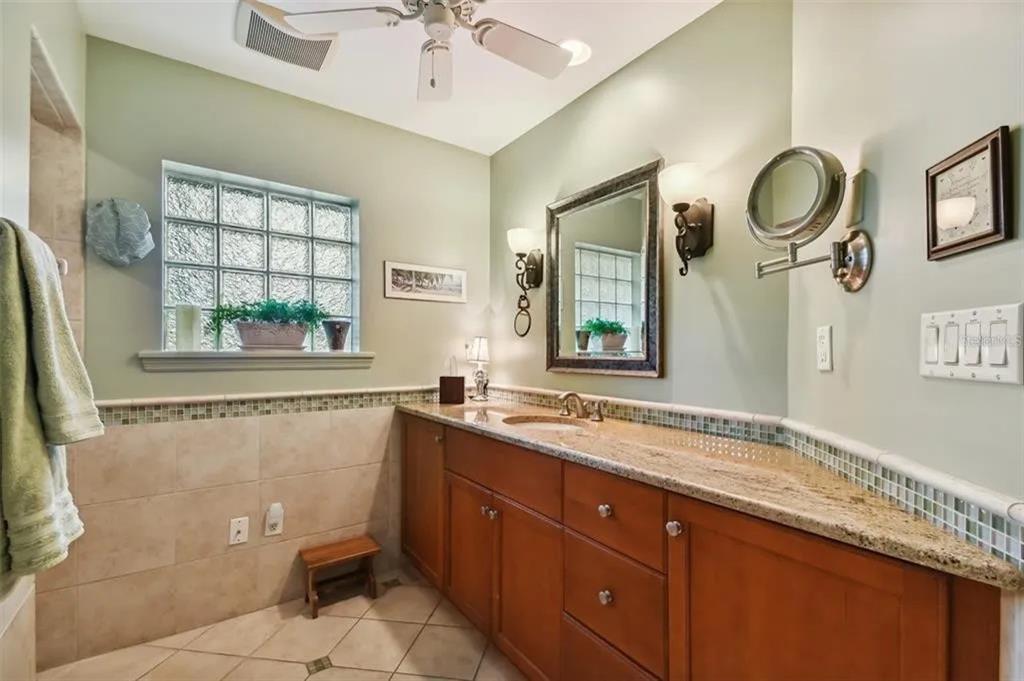 1500 East Ridgewood Street Orlando, FL 32803 - Photo 12 of 22