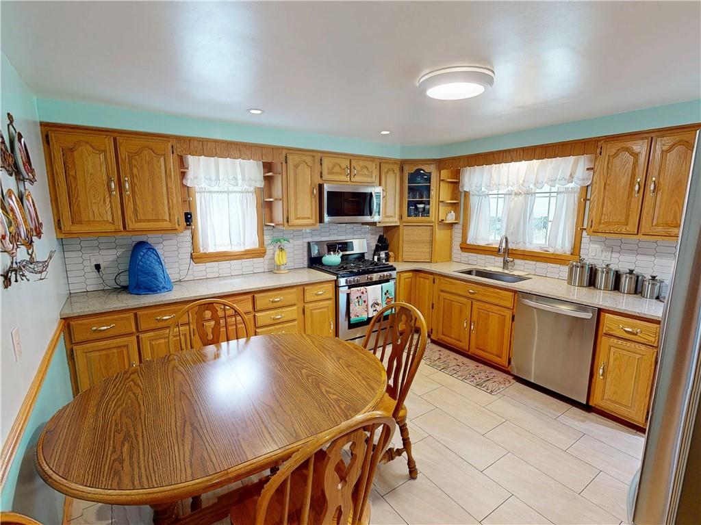 220 Decatur Drive Butler, PA 16002 - Photo 7 of 48 Gallery Image 7