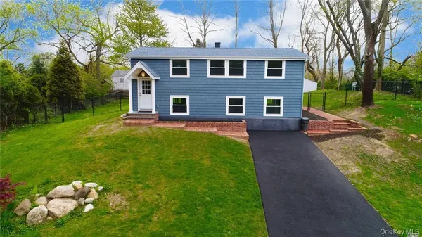 $5,250 | 4 Bunny Lane, East Setauket, NY 11733