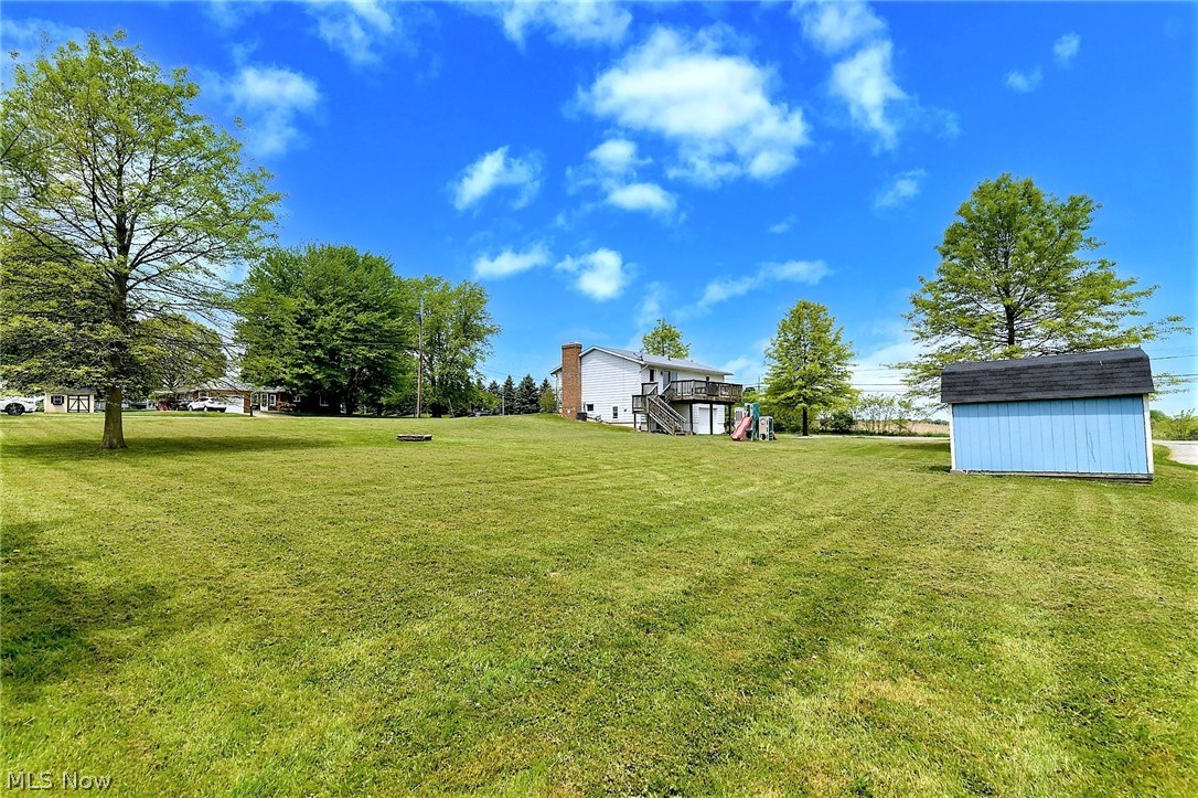 *BEAUTIFUL YARD SPANS MAX AND WISE RD ~