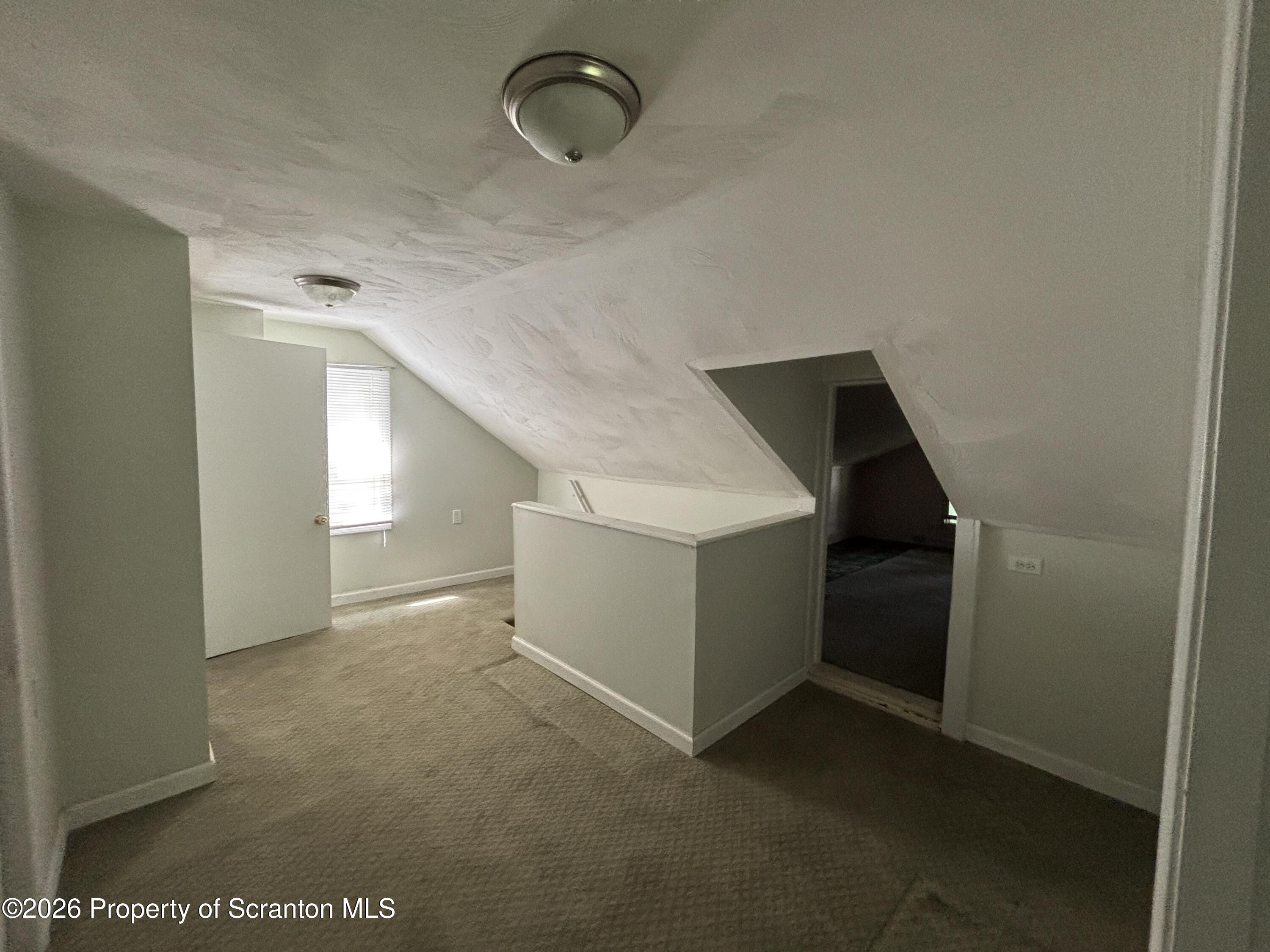619 Hemlock Street Scranton, PA 18505 - Photo 20 of 26 IMG_9623