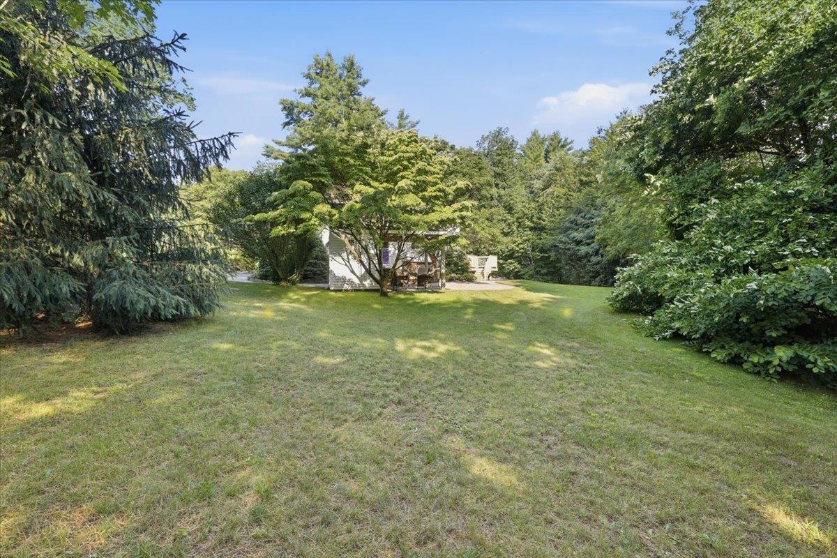16 Lakeview Way Auburn, NH 03032 - Photo 39 of 45