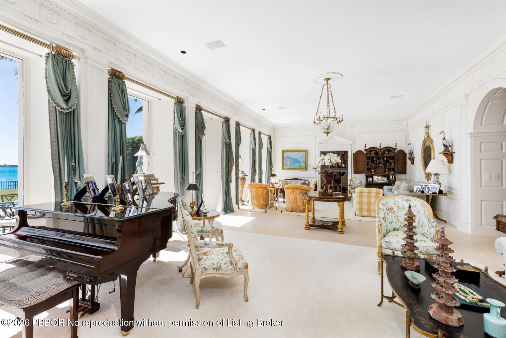 320 El Vedado Road Palm Beach, FL 33480 - Photo 15 of 86 Formal Living Room