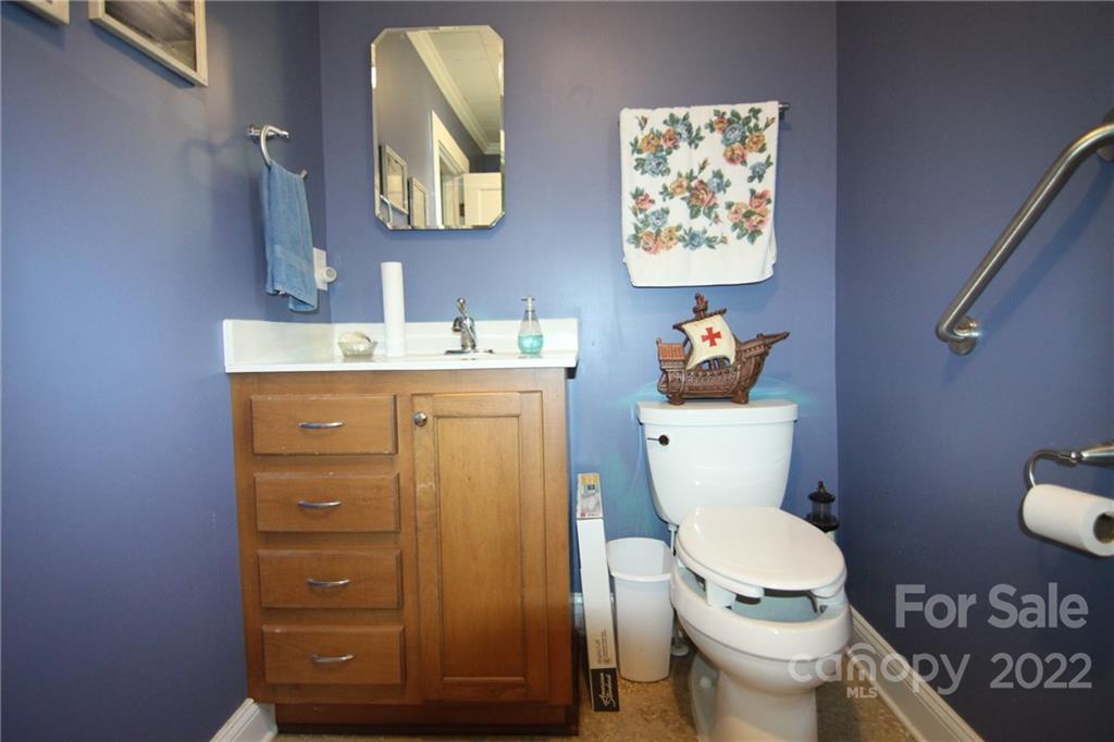 2938 Laboratory Road Lincolnton, NC 28092 - Photo 30 of 36 Gallery Image 30
