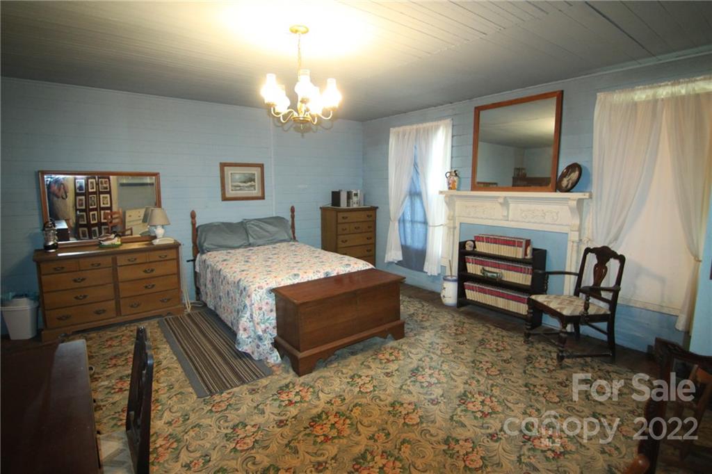 2938 Laboratory Road Lincolnton, NC 28092 - Photo 8 of 36 Gallery Image 8
