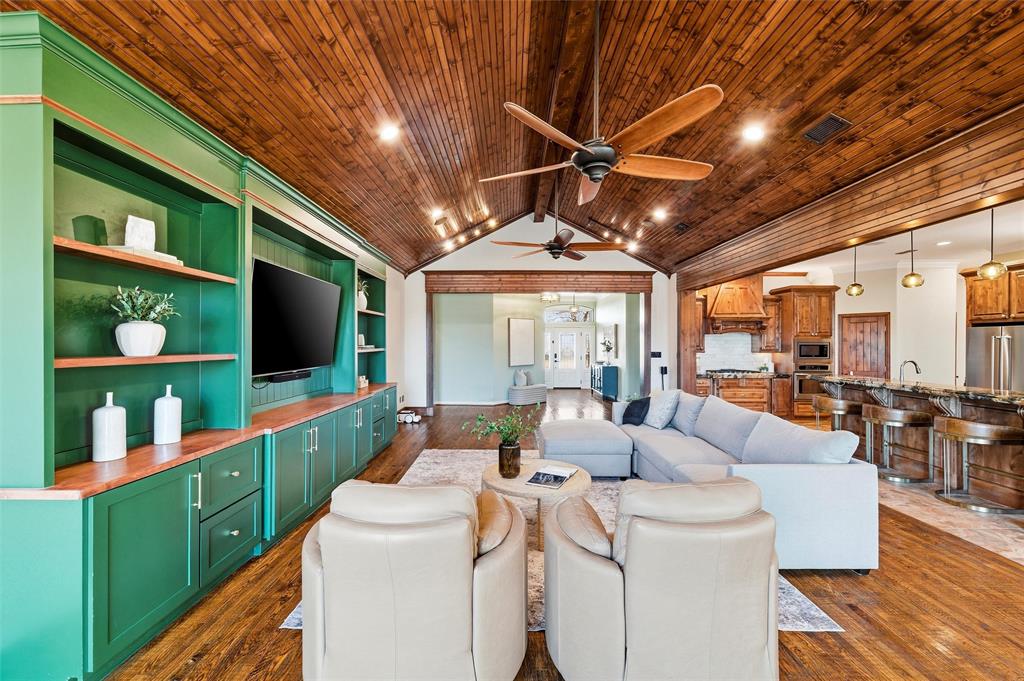 1546 Bluff Springs Road Ferris, TX 75125 - Photo 12 of 40