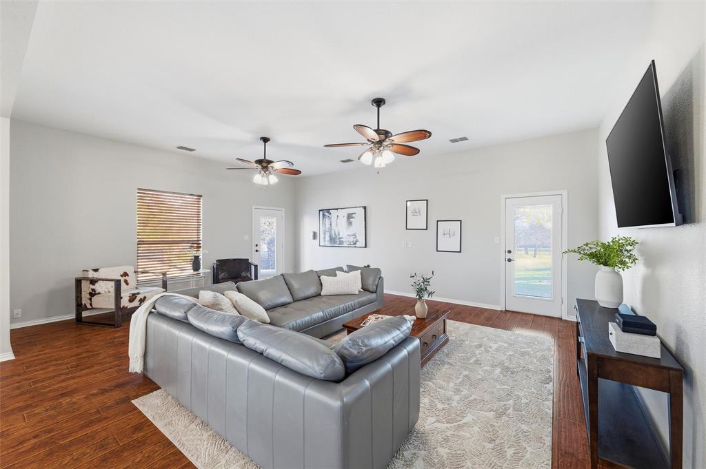 1546 Bluff Springs Road Ferris, TX 75125 - Photo 27 of 40