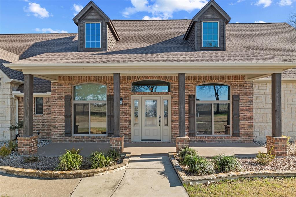 1546 Bluff Springs Road Ferris, TX 75125 - Photo 4 of 40