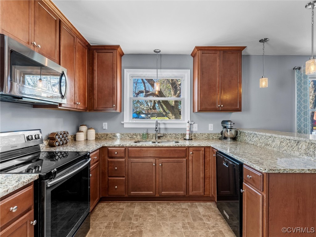 3203 Birchbrook Road Henrico, VA 23228 - Photo 8 of 27 Kitchen with appliances with stainless steel finis