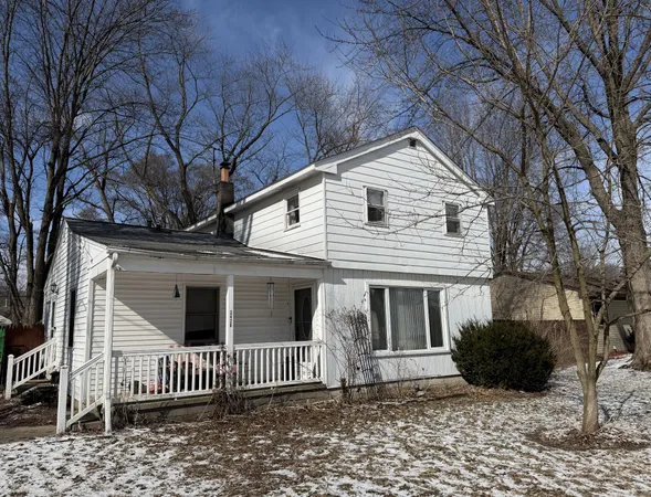 $289,000 | 2420 Emmons Avenue, Rochester Hills, MI 48307