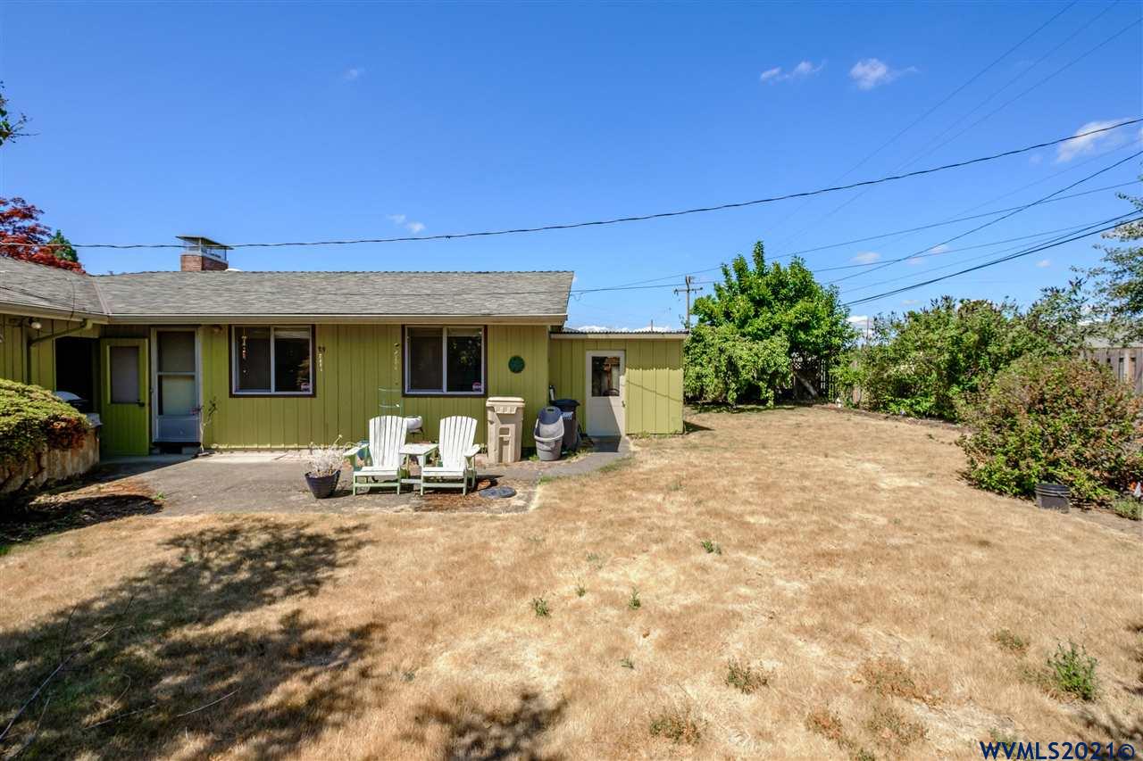 1237 26th Avenue Southwest Albany, OR 97321 - Photo 9 of 42 Gallery Image 9