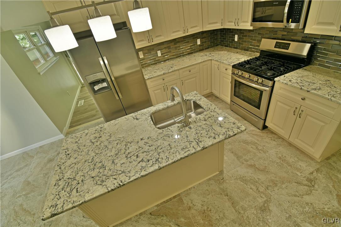 7457 Spring Creek Road Lower Macungie Township, PA 18062 - Photo 8 of 47 Gallery Image 8
