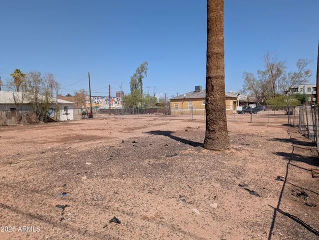 $700,000 | 902 North 8th Street, Unit 15, Phoenix, AZ 85006