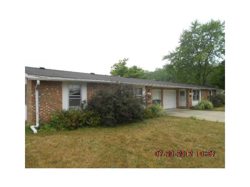 521 Piccadilly Road Anderson, IN 46013 - Photo 1 of 15 Gallery Image 1