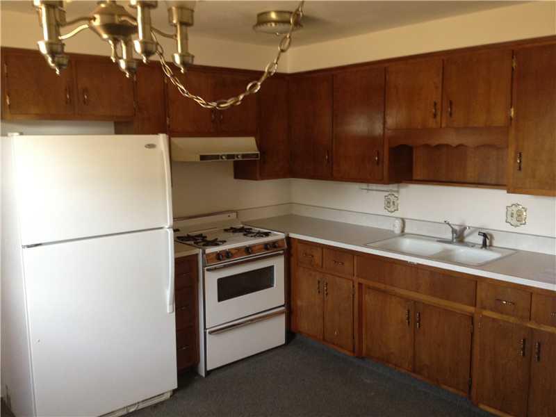 521 Piccadilly Road Anderson, IN 46013 - Photo 14 of 15 Gallery Image 14