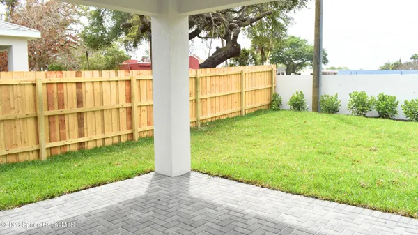 $2,500 | 406 Grove Lane, Melbourne, FL 32901